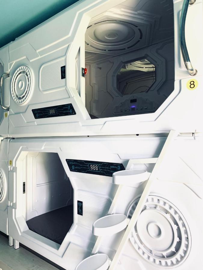 Capsule hotel Capsule Bali 2*